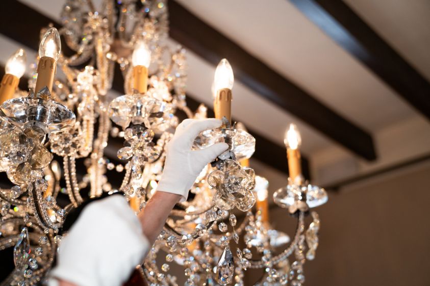 Why Choosing a Vetted Housekeeper Matters for Your Luxury Home in Mallorca
