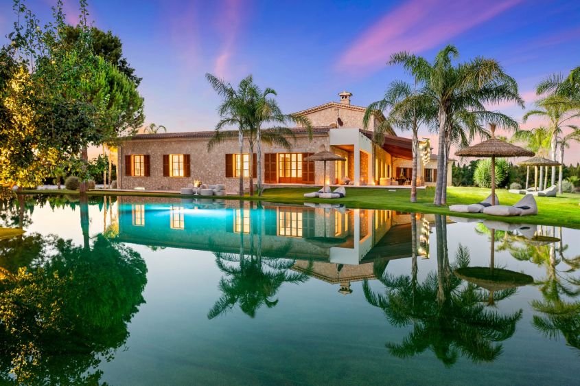 Lyvo is evolving toward smarter home care. Discover our new subscription model offering expert oversight, transparency, and control without traditional property management.